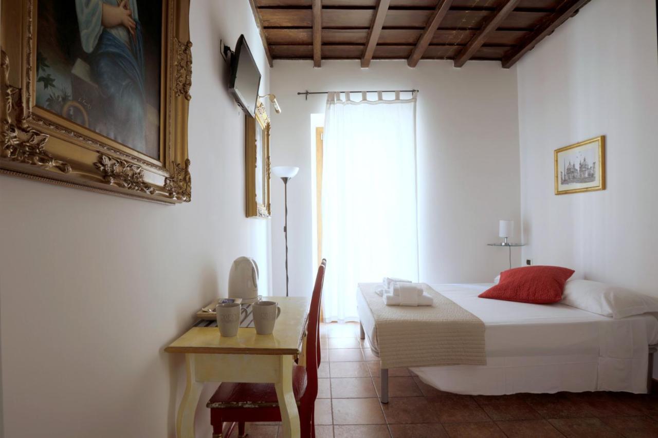 Borgo Pio 91 Affittacamere 2*